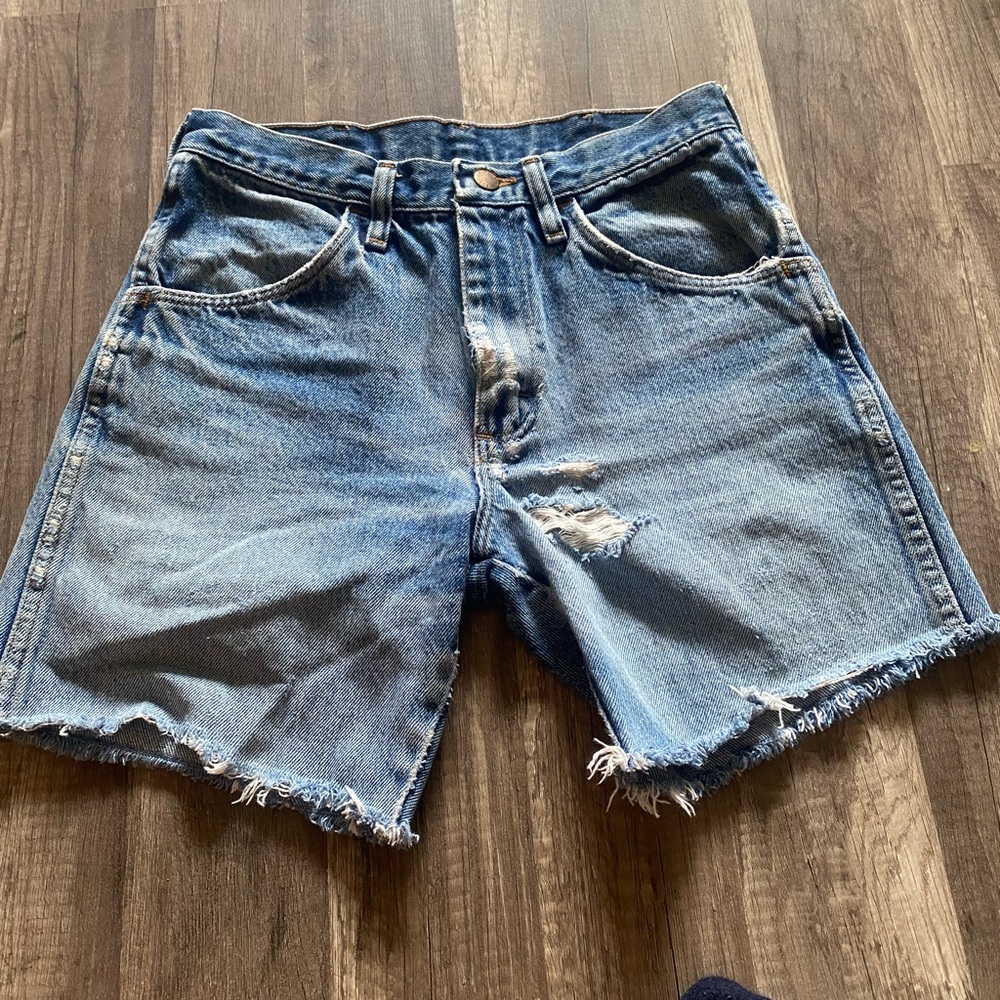 Mid length jorts 29x30
